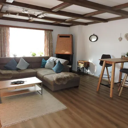 Lanzinger * Зелль