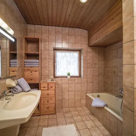 Lanzinger Ferienhaus *